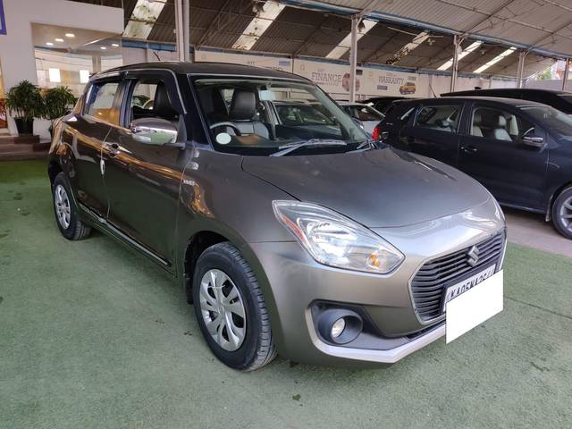 https://images10.gaadi.com/usedcar_image/3658731/original/processed_img2908951__used_car_2908951_1699266993.jpg?imwidth=6401