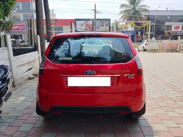 https://images10.gaadi.com/usedcar_image/3658852/original/processed_img2909050__used_car_2909050_1699420064.jpg?imwidth=6402