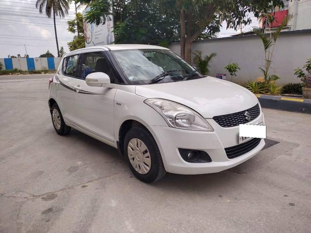 https://images10.gaadi.com/usedcar_image/3658979/original/processed_img2909135__used_car_2909135_1699272304.jpg?imwidth=6400