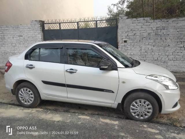 https://images10.gaadi.com/usedcar_image/3658986/original/processed_e1ffe273-b516-4380-a272-4902fbd6f15b.jpg?imwidth=6402
