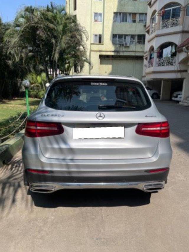 https://images10.gaadi.com/usedcar_image/3659039/original/processed_6464560a-a251-4ab5-b515-94d2f033c75e.jpeg?imwidth=6402