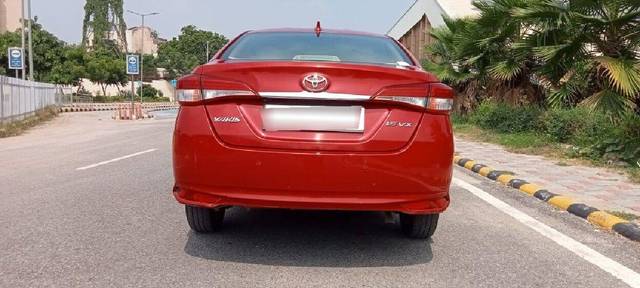 https://images10.gaadi.com/usedcar_image/3659062/original/processed_img2909187__used_car_2909187_1699274373.jpg?imwidth=6402