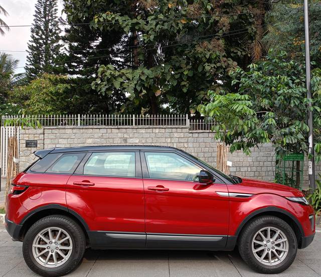 https://images10.gaadi.com/usedcar_image/3659106/original/img2909216__used_car_2909216_1699278671.jpg?imwidth=6401
