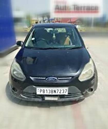Ford Figo 1.5D Titanium MT Ford Figo 1.5D Titanium MT