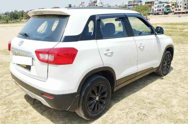 https://images10.gaadi.com/usedcar_image/3659207/original/processed_img2909282__used_car_2909282_1699278292.jpg?imwidth=6402