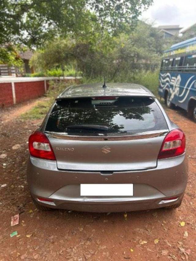 https://images10.gaadi.com/usedcar_image/3659471/original/processed_1579957d-79c1-4763-8a64-c1823544bdff.jpeg?imwidth=6401