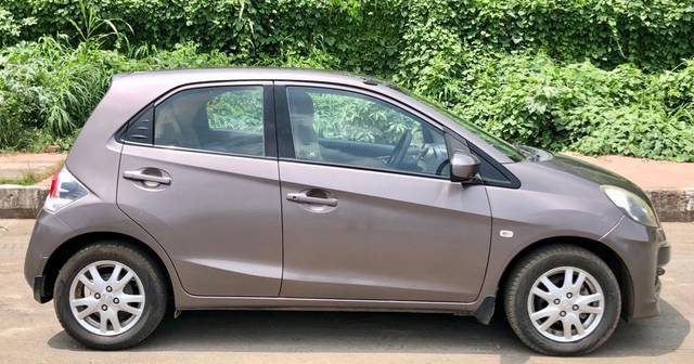 https://images10.gaadi.com/usedcar_image/3659477/original/img2909350__used_car_2909350_1699291341.jpg?imwidth=6401