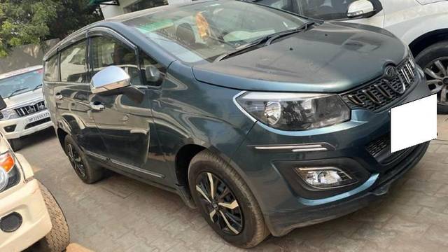 https://images10.gaadi.com/usedcar_image/3659492/original/processed_ac5bf328-e829-4d14-adb0-e93230ca4809.jpg?imwidth=6401