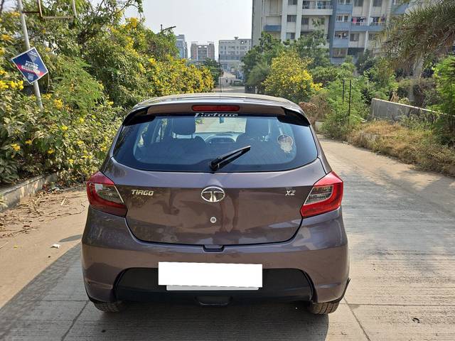 https://images10.gaadi.com/usedcar_image/3659572/original/processed_img2909378__used_car_2909378_1699295894.jpg?imwidth=6402