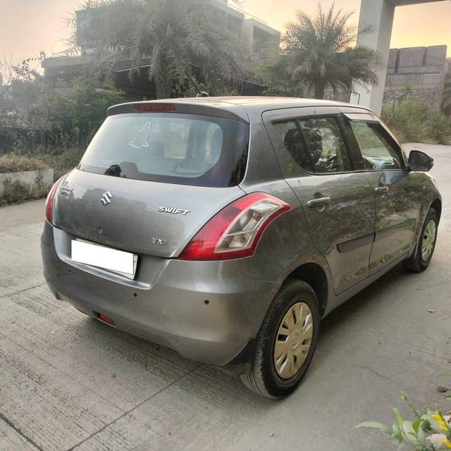https://images10.gaadi.com/usedcar_image/3659607/original/processed_img2909382__used_car_2909382_1699299100.jpg?imwidth=6401