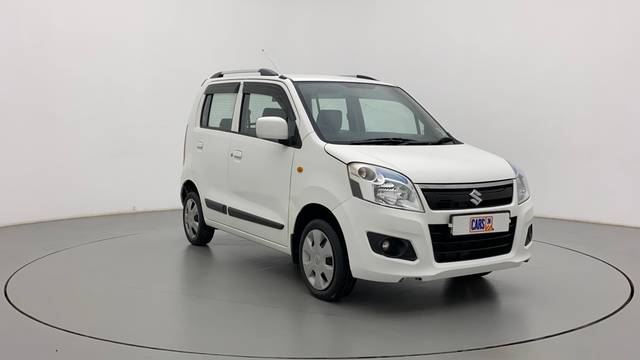https://images10.gaadi.com/usedcar_image/3659649/original/8537ce1b-08dd-43ed-b983-2b88baf3794d__43.jpg?imwidth=6400