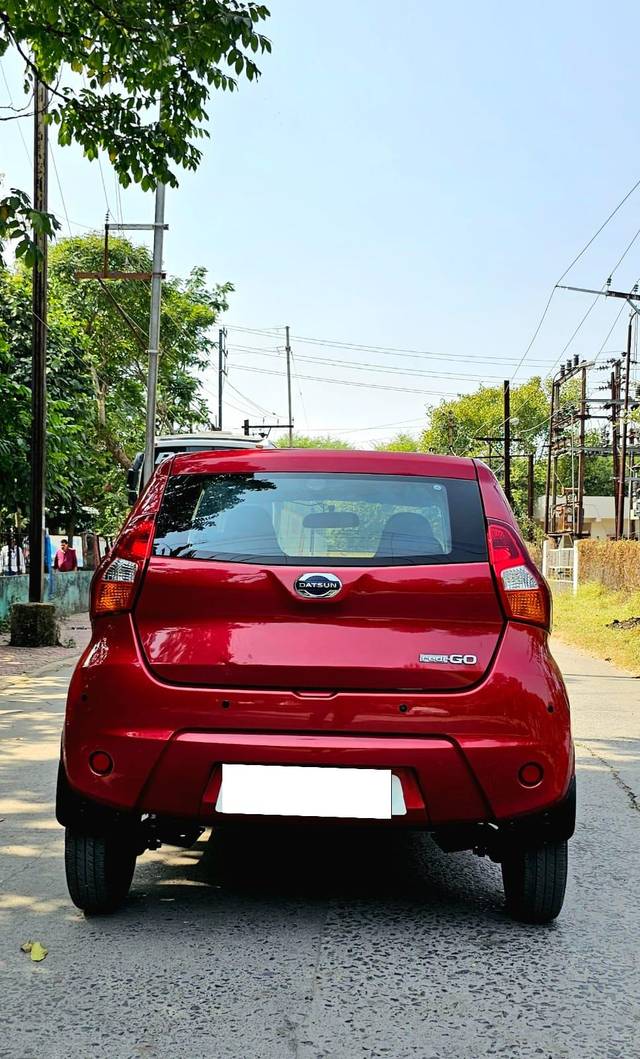 https://images10.gaadi.com/usedcar_image/3659851/original/processed_img2909439__used_car_2909439_1699335814.jpg?imwidth=6402