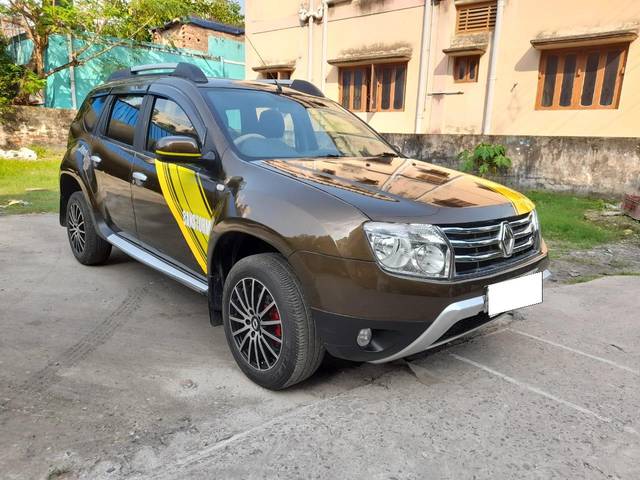 https://images10.gaadi.com/usedcar_image/3659893/original/processed_img2909452__usedcar_whatsappimage2023_11_07at125215pm_3__2909452_1699347955.jpeg?imwidth=6400