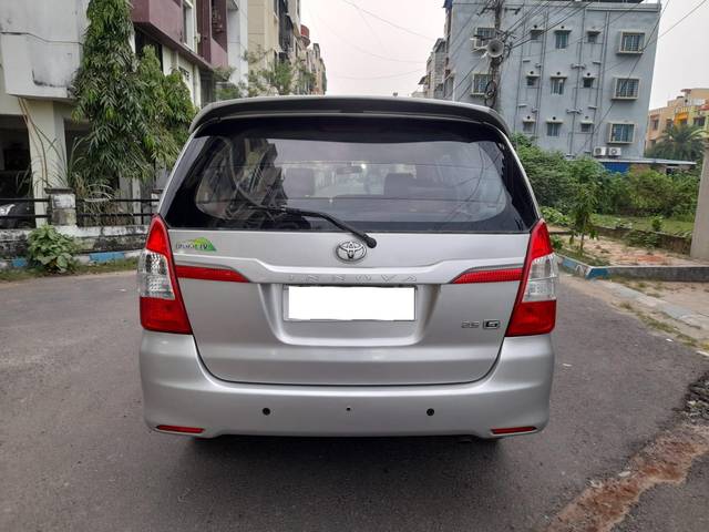 https://images10.gaadi.com/usedcar_image/3659911/original/processed_img2909459__usedcar_whatsappimage2023_11_07at124404pm_1__2909459_1699346982.jpeg?imwidth=6402