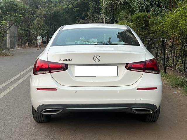 https://images10.gaadi.com/usedcar_image/3659913/original/processed_img2909461__usedcar_gol8_2909461_1699338945.jpeg?imwidth=6402