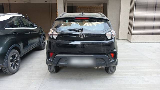 https://images10.gaadi.com/usedcar_image/3659945/original/31__VCC_1812107_96_1698733471.jpg?imwidth=6402