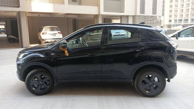 https://images10.gaadi.com/usedcar_image/3659945/original/31__VCC_IMG_1698732075635_1812107_95_1698732181.jpg?imwidth=6401