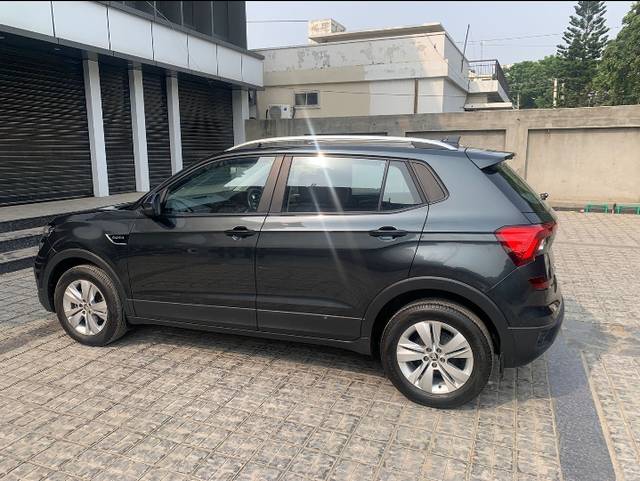 https://images10.gaadi.com/usedcar_image/3659974/original/593149__front_right_view-20231107111501.jpg?imwidth=6400