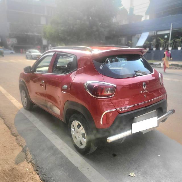 https://images10.gaadi.com/usedcar_image/3660001/original/processed_img2909517__used_car_2909517_1699340093.jpg?imwidth=6401