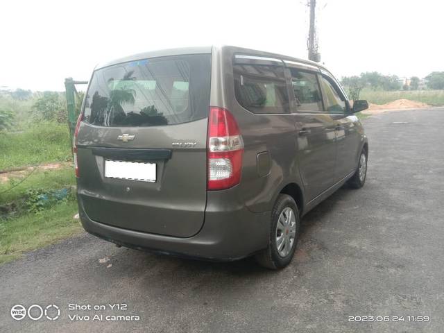 https://images10.gaadi.com/usedcar_image/3660044/original/processed_img2909540__usedcar_whatsappimage2023_11_07at124114pm_2__2909540_1699343997.jpeg?imwidth=6401