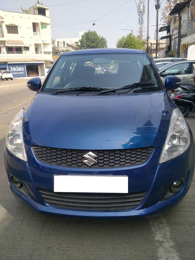 https://images10.gaadi.com/usedcar_image/3660077/original/processed_img2909558__used_car_2909558_1699341828.jpg?imwidth=6402