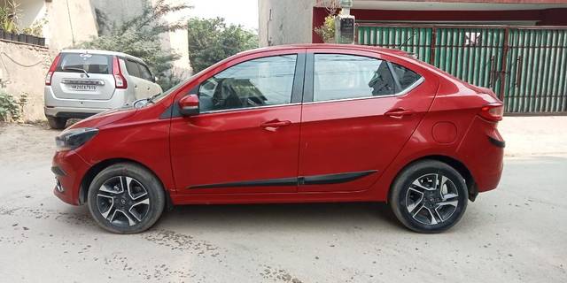 https://images10.gaadi.com/usedcar_image/3660096/original/31__VCC_IMG_1698733896644_1812125_95_1698734032.jpg?imwidth=6401