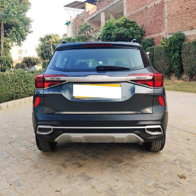 https://images10.gaadi.com/usedcar_image/3660173/original/processed_img2909623__used_car_2909623_1699346811.jpg?imwidth=6402