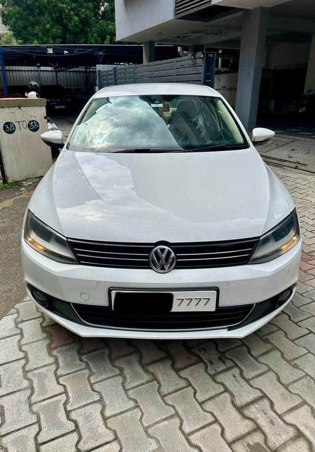 https://images10.gaadi.com/usedcar_image/3660178/original/img2909628__used_car_2909628_1699348621.jpg?imwidth=6401