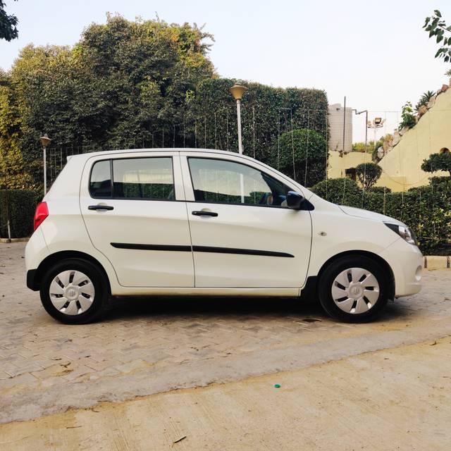 https://images10.gaadi.com/usedcar_image/3660200/original/img2909647__used_car_2909647_1699347094.jpg?imwidth=6401
