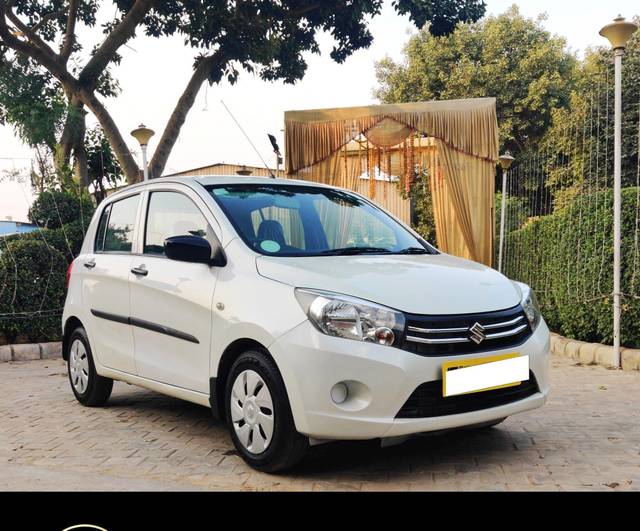 https://images10.gaadi.com/usedcar_image/3660200/original/processed_img2909647__used_car_2909647_1699347090.jpg?imwidth=6400