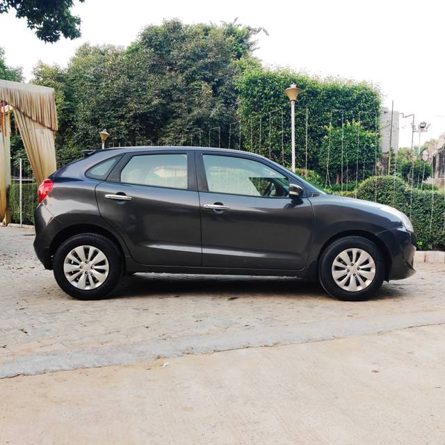 https://images10.gaadi.com/usedcar_image/3660232/original/img2909665__used_car_2909665_1699347328.jpg?imwidth=6401
