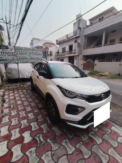 Tata Nexon XE BSVI Tata Nexon XE BSVI