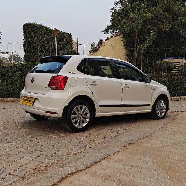 https://images10.gaadi.com/usedcar_image/3660329/original/processed_img2909724__used_car_2909724_1699422976.jpg?imwidth=6402