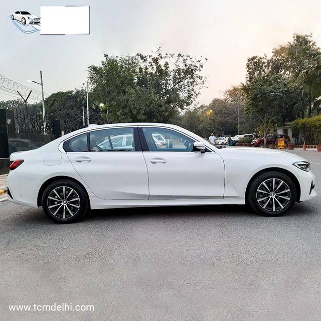https://images10.gaadi.com/usedcar_image/3660353/original/processed_img2909742__usedcar_whatsappimage2023_11_16at43730pm_1__2909742_1700136610.jpeg?imwidth=6401