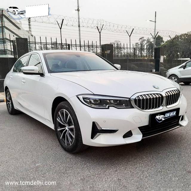 https://images10.gaadi.com/usedcar_image/3660353/original/processed_img2909742__usedcar_whatsappimage2023_11_16at43733pm_1__2909742_1700136610.jpeg?imwidth=6400