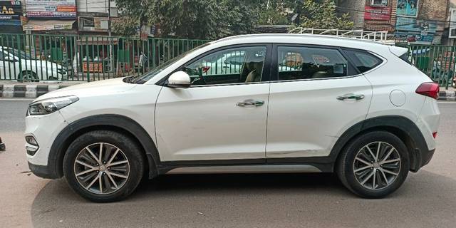 https://images10.gaadi.com/usedcar_image/3660373/original/31__VCC_IMG_1698740480501_1812212_95_1698740511.jpg?imwidth=6402