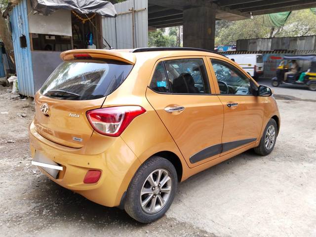 https://images10.gaadi.com/usedcar_image/3660392/original/processed_img2909773__used_car_2909773_1699349665.jpg?imwidth=6402