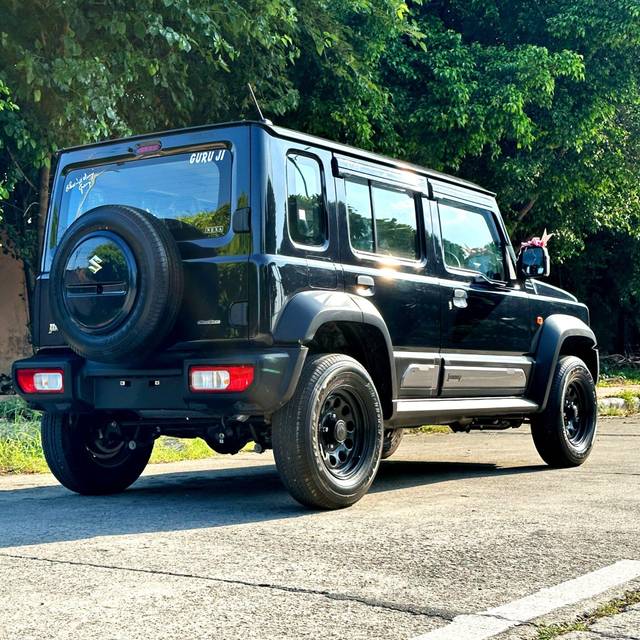 https://images10.gaadi.com/usedcar_image/3660431/original/processed_img2909795__used_car_2909795_1699350755.jpg?imwidth=6402