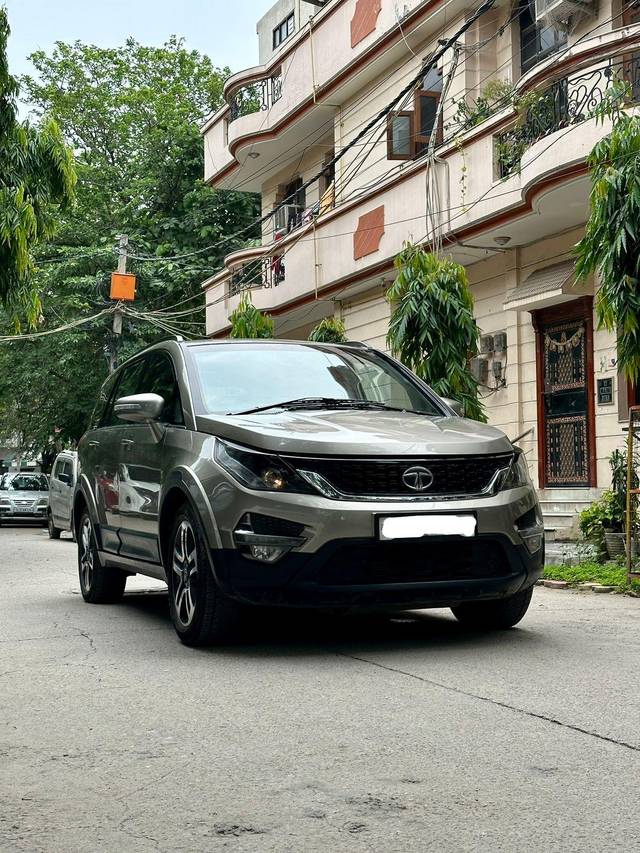 https://images10.gaadi.com/usedcar_image/3660452/original/processed_img2909806__used_car_2909806_1699351291.jpg?imwidth=6400
