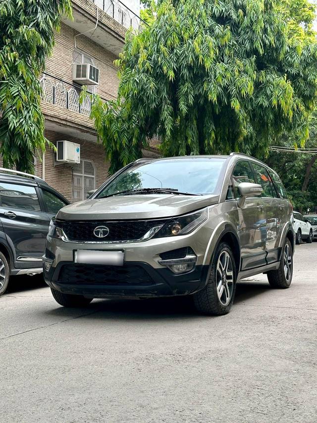 https://images10.gaadi.com/usedcar_image/3660452/original/processed_img2909806__used_car_2909806_1699351293.jpg?imwidth=6402
