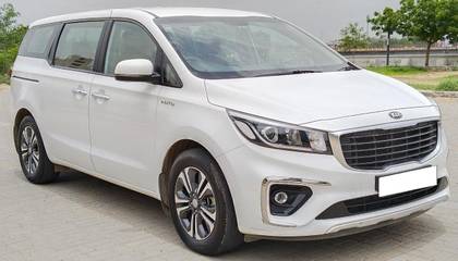 Kia Carnival Premium Kia Carnival Premium