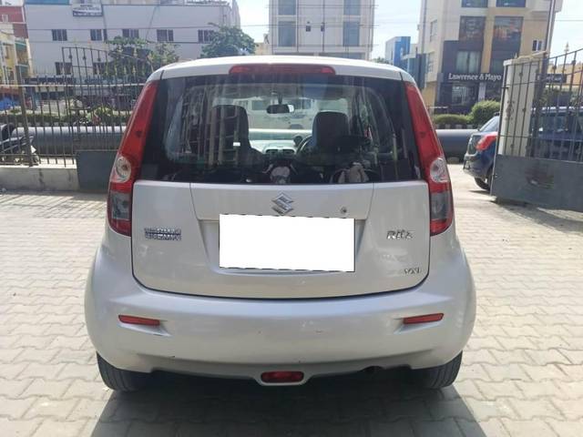 https://images10.gaadi.com/usedcar_image/3660627/original/processed_img2909921__usedcar_steerauto_cars_8173d6dd_716196e7_1696835487341_2909921_1699361058.jpeg?imwidth=6402
