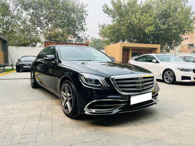 https://images10.gaadi.com/usedcar_image/3660771/original/processed_img2910026__usedcar_1_27__10151699358150_1699358155.jpeg?imwidth=6400