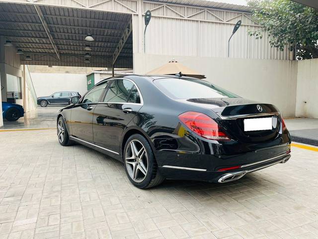 https://images10.gaadi.com/usedcar_image/3660771/original/processed_img2910026__usedcar_1_28__10151699358150_1699358155.jpeg?imwidth=6402