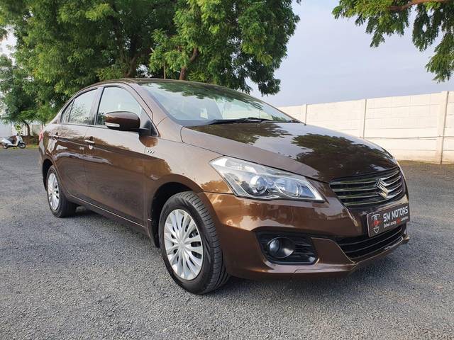https://images10.gaadi.com/usedcar_image/3660793/original/processed_img2910037__usedcar_2_91331699358048_1699358074.jpeg?imwidth=6400