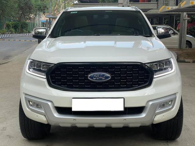 https://images10.gaadi.com/usedcar_image/3660906/original/processed_img2910102__used_car_2910102_1699361933.jpg?imwidth=6400