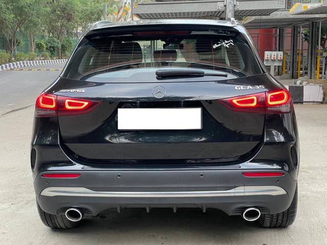 https://images10.gaadi.com/usedcar_image/3660932/original/processed_img2910118__used_car_2910118_1699362811.jpg?imwidth=6402