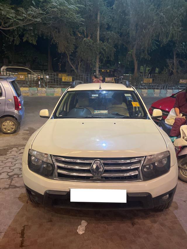 https://images10.gaadi.com/usedcar_image/3660989/original/processed_ae2b0a55-768a-462c-9cf8-ce3f85ef1def.jpg?imwidth=6400