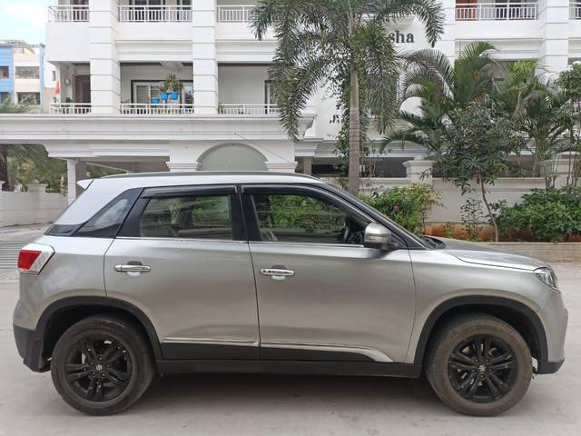 https://images10.gaadi.com/usedcar_image/3661017/original/processed_img2910169__used_car_2910169_1699365910.jpg?imwidth=6401