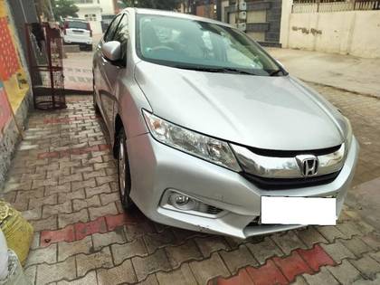 Honda City i DTEC V Honda City i DTEC V